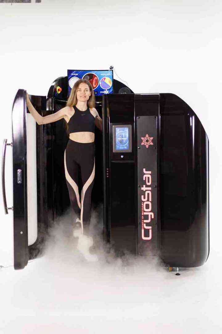 VACUACTIVUS Cryostar Antarctica Electric Open Head Cryotherapy Chamber – GRAND